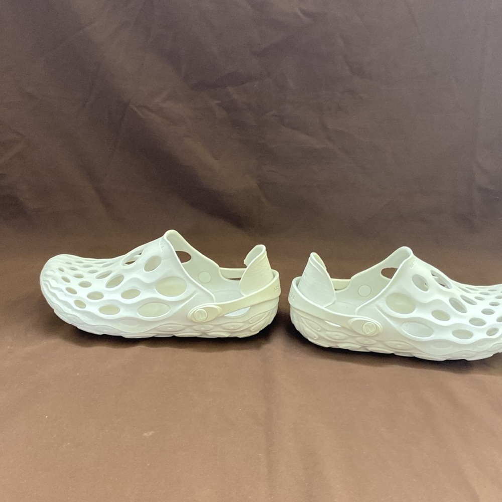 Merrill Hydro Moc, Women’s,White Clogs. Size-W’S 7. - Picture 7 of 10